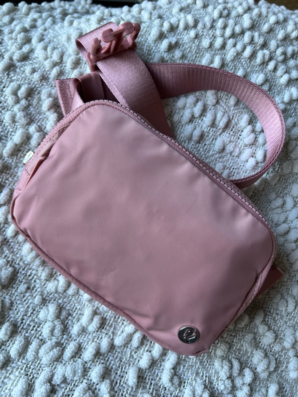 LULULEMON Everywhere Bag 1L